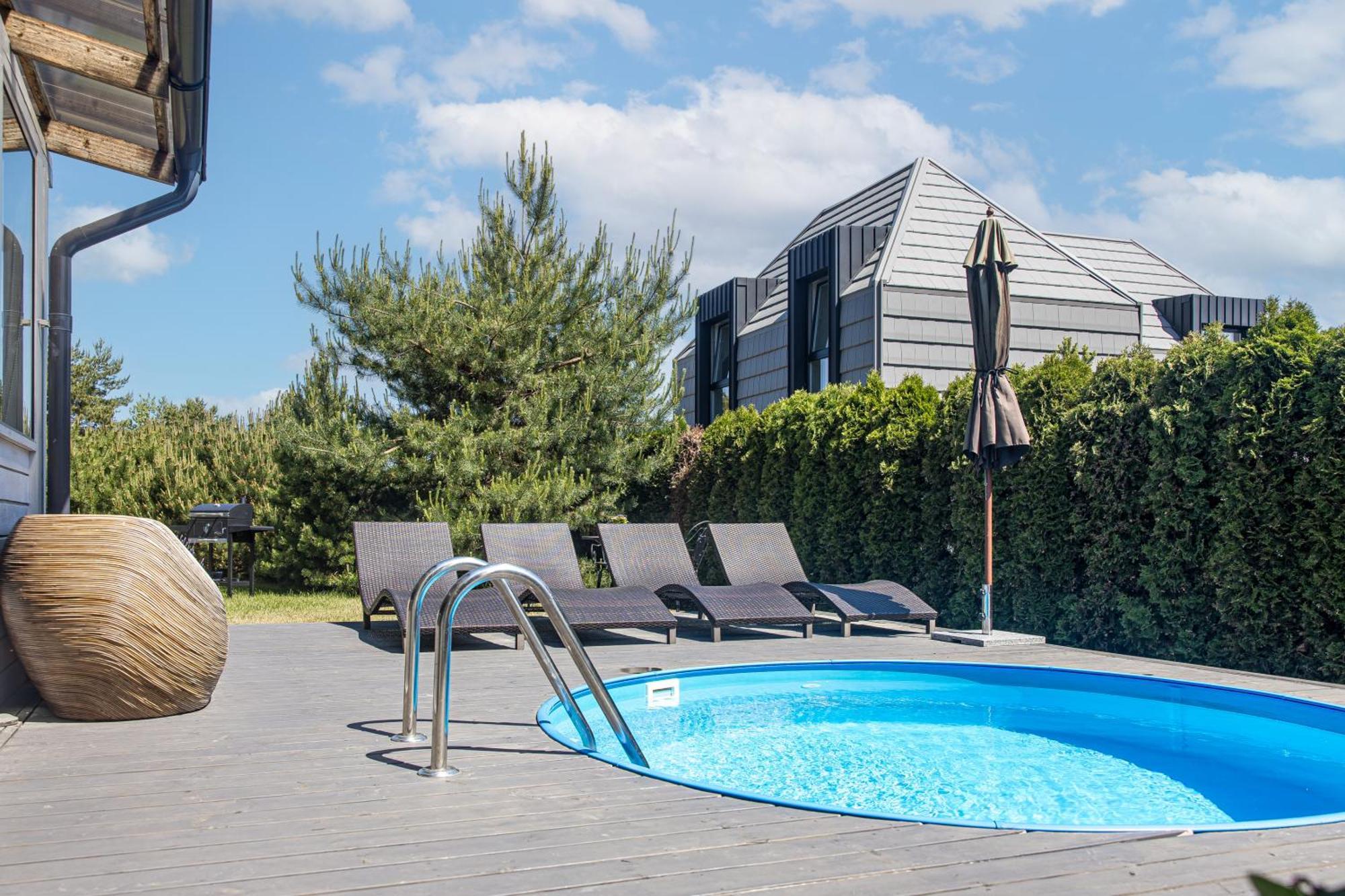 Villa With Private Pool Laumes Juosta พาลังกา ภายนอก รูปภาพ